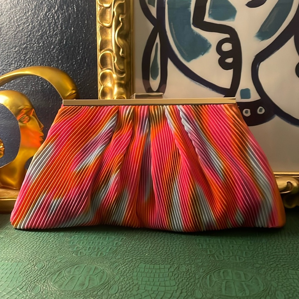 Nina Talie plissé parfait pink satin satchel/clutch with hidden gold chain strap